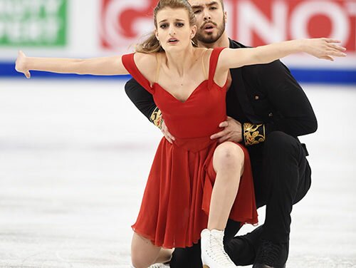 Papadakis & Cizeron Dance to Short Lead