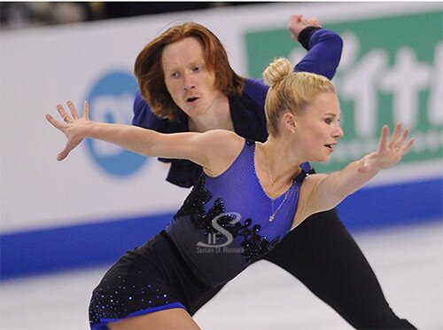 Tarasova Morozov Win Short Program in Krasnoyarsk